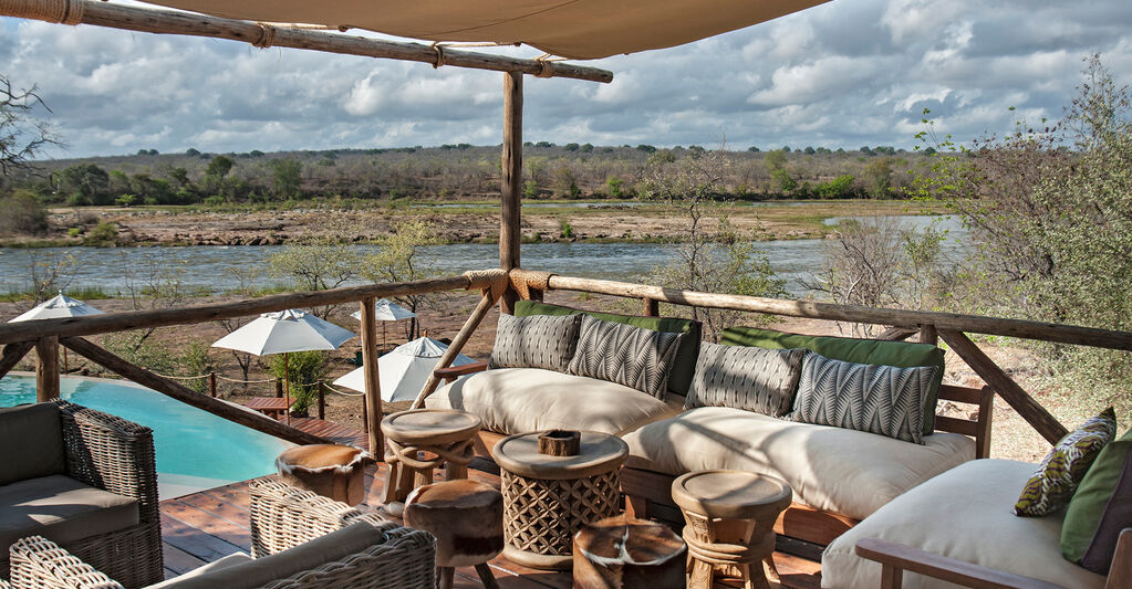 Azura Selous upper deck view